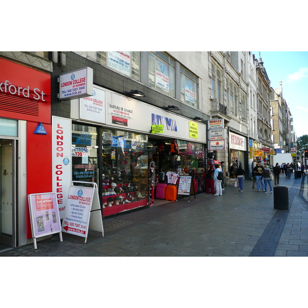 Picture United Kingdom London Oxford Street 2007-09 120 - Recreation Oxford Street