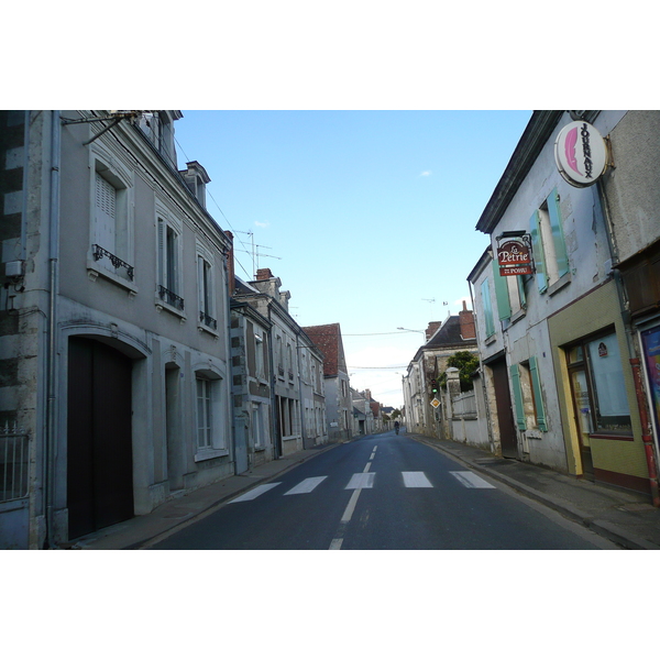 Picture France Amboise Amboise to blois road 2008-04 26 - Journey Amboise to blois road