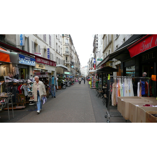 Picture France Paris 17th Arrondissement Rue Levis 2007-05 30 - Journey Rue Levis