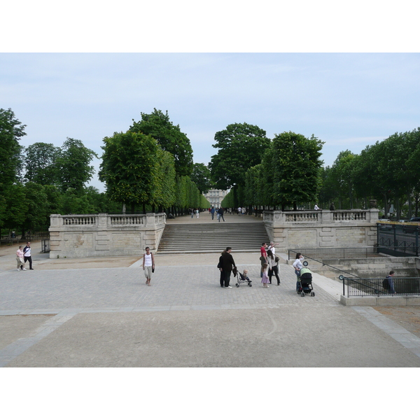 Picture France Paris Garden of Tuileries 2007-05 141 - Journey Garden of Tuileries