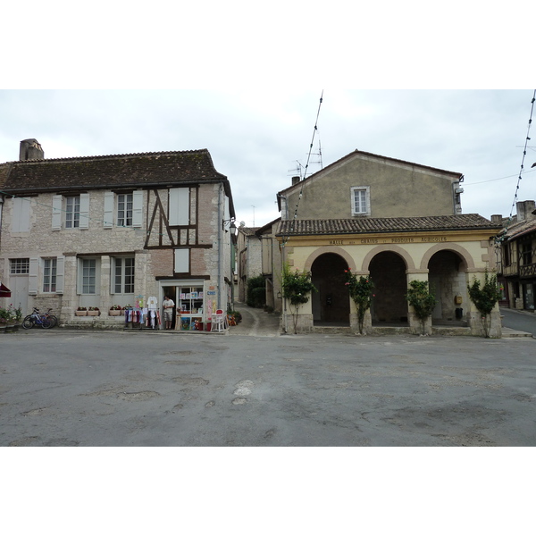 Picture France Issigeac 2010-08 24 - Tour Issigeac