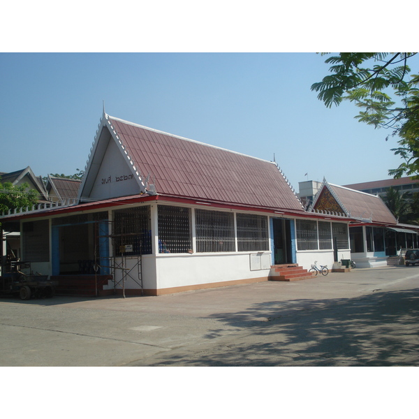 Picture Thailand Phitsanulok Wat Kuhasawan 2008-01 6 - Discovery Wat Kuhasawan