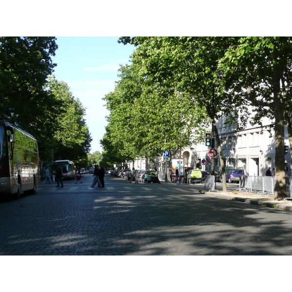 Picture France Paris Etoile and Arc de Triomphe 2007-05 71 - Journey Etoile and Arc de Triomphe