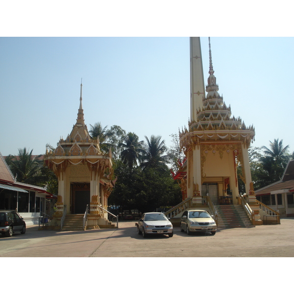 Picture Thailand Phitsanulok Wat Kuhasawan 2008-01 3 - Discovery Wat Kuhasawan