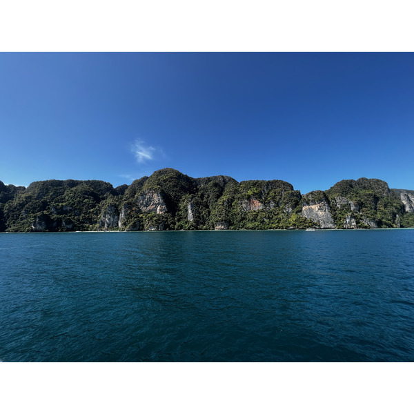 Picture Thailand Phuket to Ko Phi Phi Ferry 2021-12 128 - Journey Phuket to Ko Phi Phi Ferry