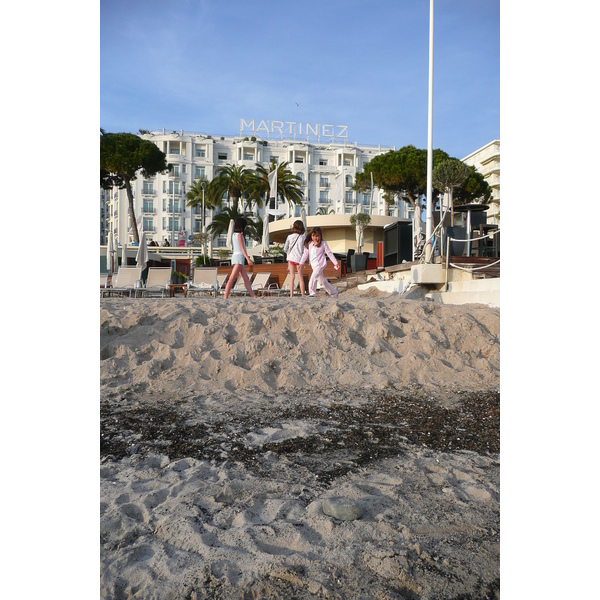 Picture France Cannes Beach 2008-04 1 - Around Beach