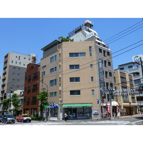 Picture Japan Tokyo Asakusa 2010-06 16 - Center Asakusa