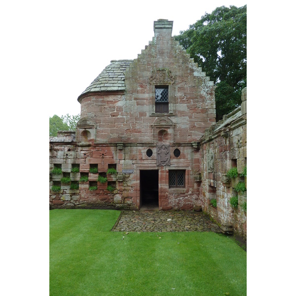 Picture United Kingdom Scotland Edzell Castle 2011-07 5 - Tours Edzell Castle