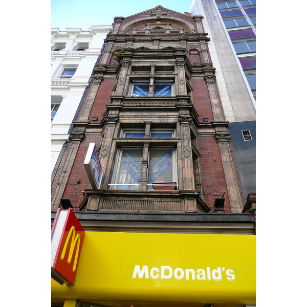 Picture United Kingdom London Oxford Street 2007-09 6 - Discovery Oxford Street