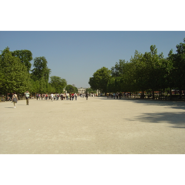 Picture France Paris Garden of Tuileries 2007-05 271 - History Garden of Tuileries