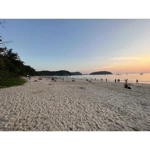 Picture Thailand Phuket Nai Harn Beach 2021-12 30 - Center Nai Harn Beach