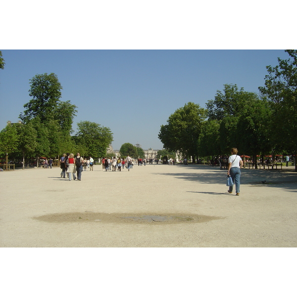 Picture France Paris Garden of Tuileries 2007-05 259 - Journey Garden of Tuileries