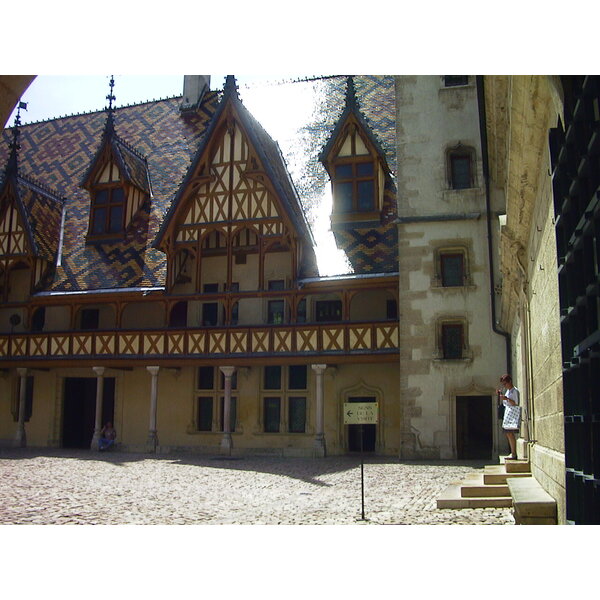 Picture France Beaune Hospices de Beaune 1999-06 10 - Tour Hospices de Beaune