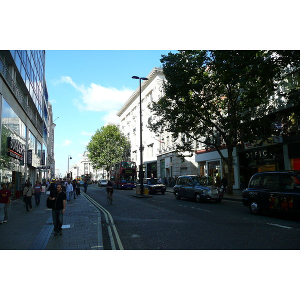 Picture United Kingdom London Oxford Street 2007-09 8 - Discovery Oxford Street