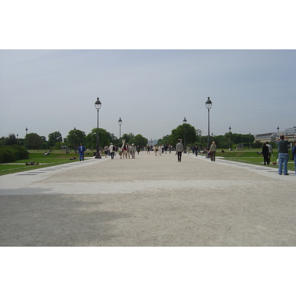 Picture France Paris Louvre Carrousel Garden 2007-05 25 - History Louvre Carrousel Garden