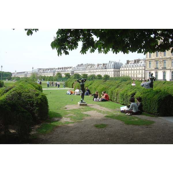 Picture France Paris Louvre Carrousel Garden 2007-05 24 - Tour Louvre Carrousel Garden