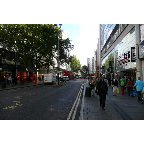 Picture United Kingdom London Oxford Street 2007-09 45 - Center Oxford Street