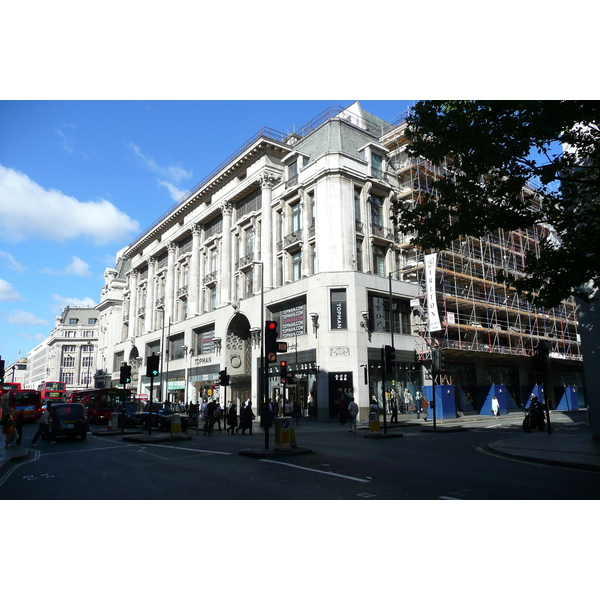 Picture United Kingdom London Oxford Street 2007-09 178 - Tours Oxford Street