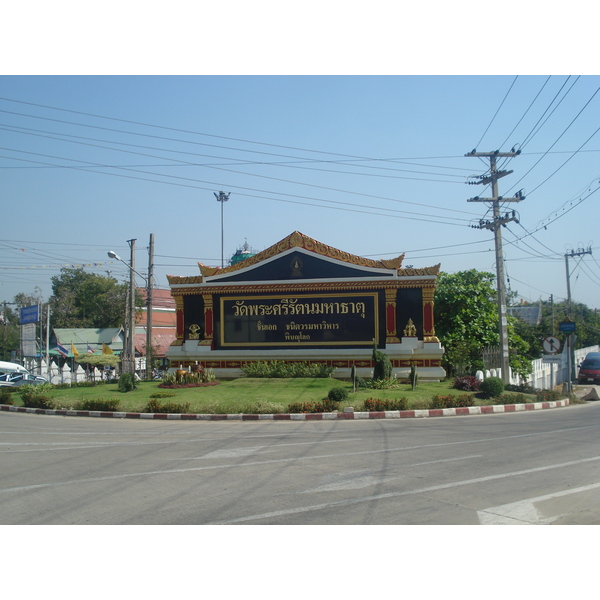 Picture Thailand Phitsanulok Wat Pra Sri Rattana Mahathat Vora Maha Vihar 2008-01 32 - Recreation Wat Pra Sri Rattana Mahathat Vora Maha Vihar