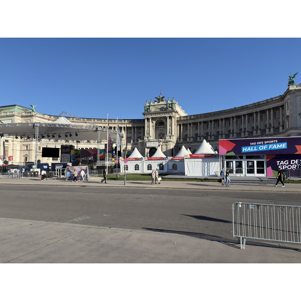 Picture Austria Vienna 2025-09 101 - Tour Vienna