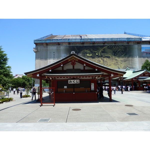 Picture Japan Tokyo Asakusa 2010-06 87 - Center Asakusa