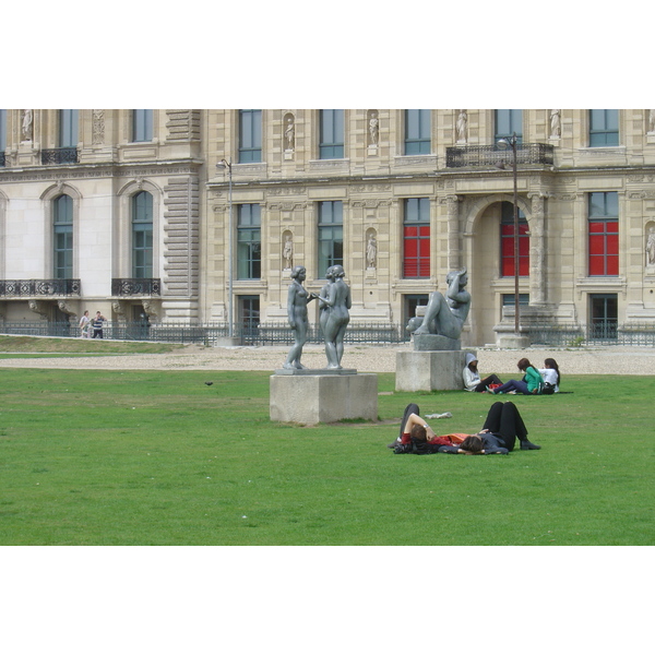 Picture France Paris Louvre Carrousel Garden 2007-05 23 - Around Louvre Carrousel Garden