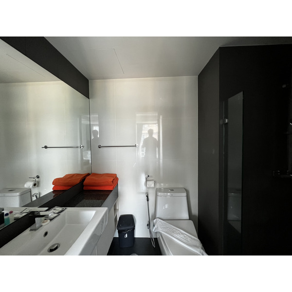 Picture Thailand Phuket Surin Beach 6th Avenue Hotel 2021-12 30 - Discovery 6th Avenue Hotel