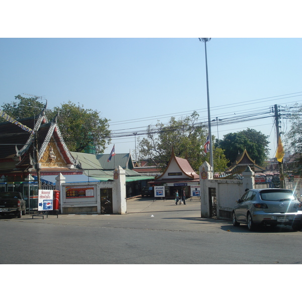 Picture Thailand Phitsanulok Wat Pra Sri Rattana Mahathat Vora Maha Vihar 2008-01 31 - Tour Wat Pra Sri Rattana Mahathat Vora Maha Vihar