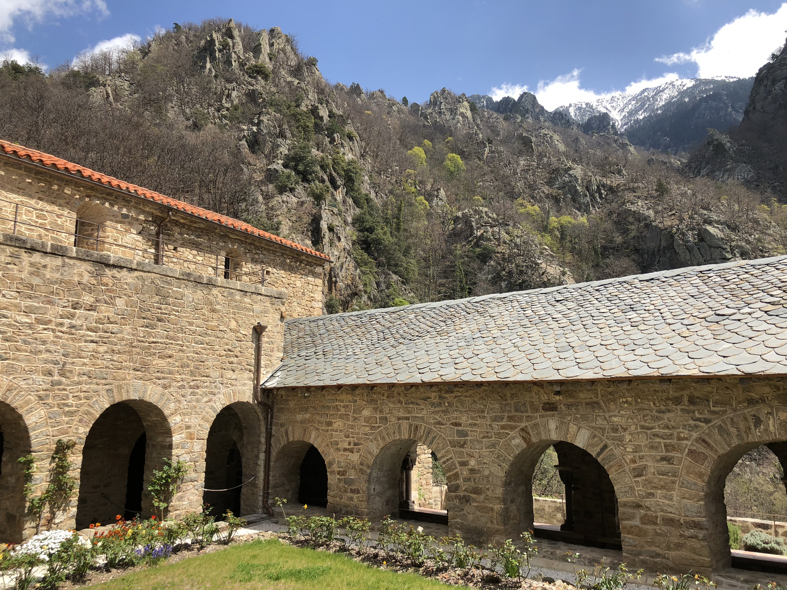 Picture France Abbaye Saint Martin du Canigou 2018-04 184 - Sight Abbaye Saint Martin du Canigou