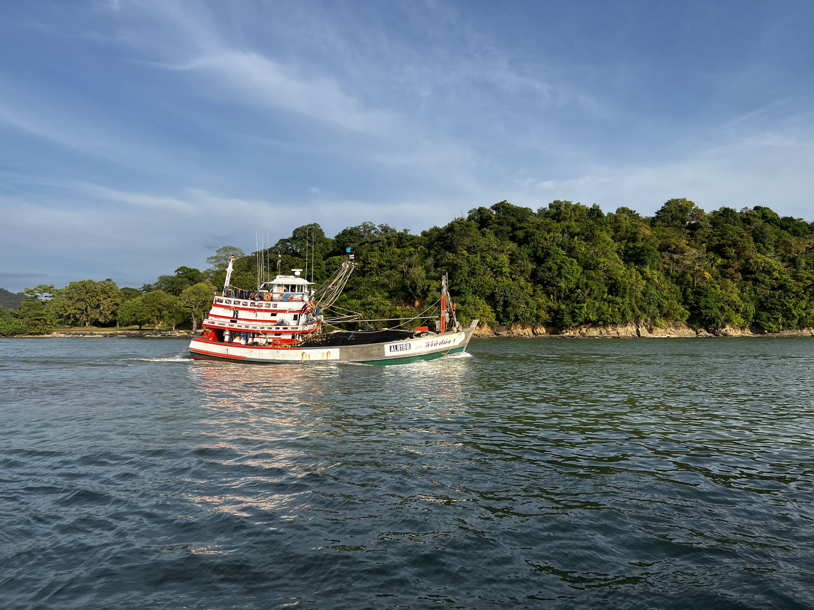 Picture Thailand Ko Phi Phi to Phuket Ferry 2021-12 13 - Picture Ko Phi Phi to Phuket Ferry