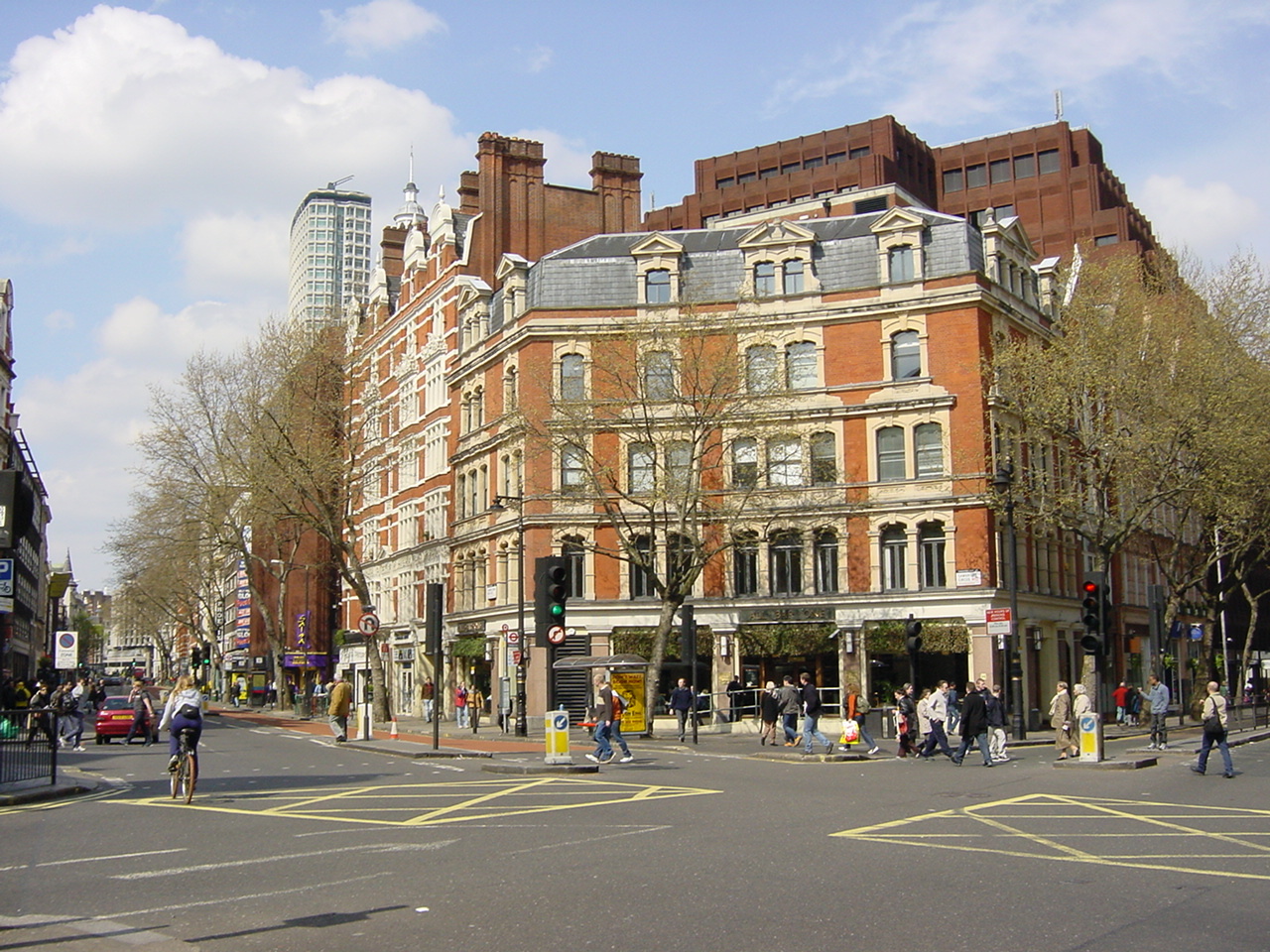 Picture United Kingdom London 2001-04 152 - Road London