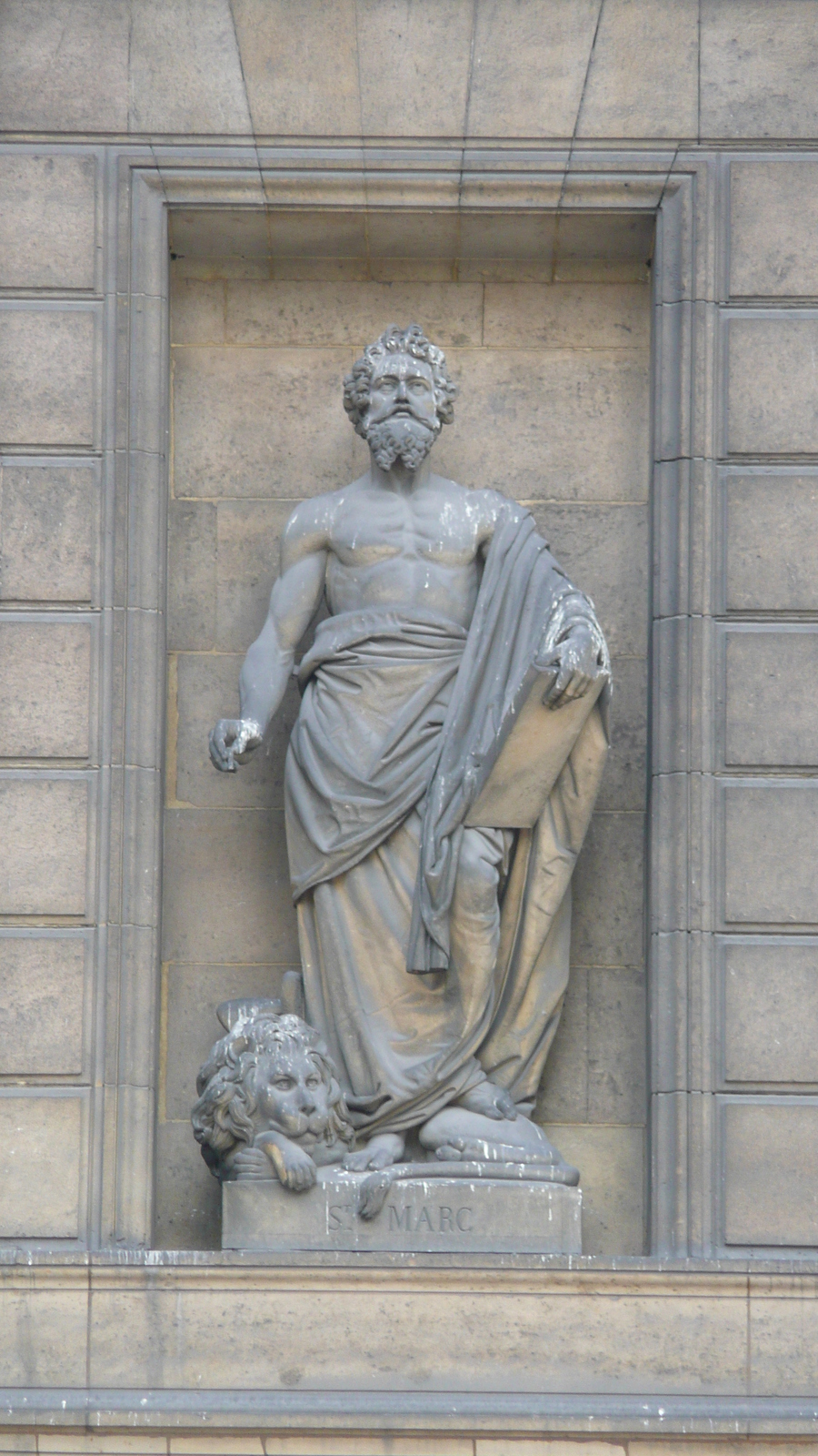 Picture France Paris La Madeleine 2007-05 52 - Store La Madeleine