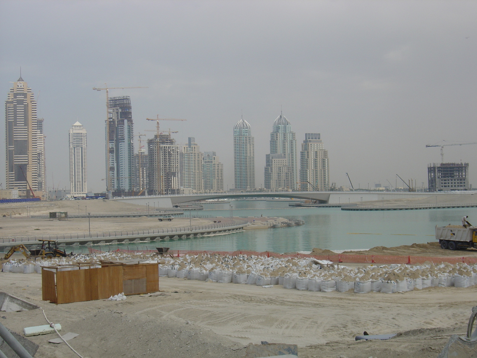 Picture United Arab Emirates Dubai Jumeirah Beach 2005-03 29 - Photographer Jumeirah Beach