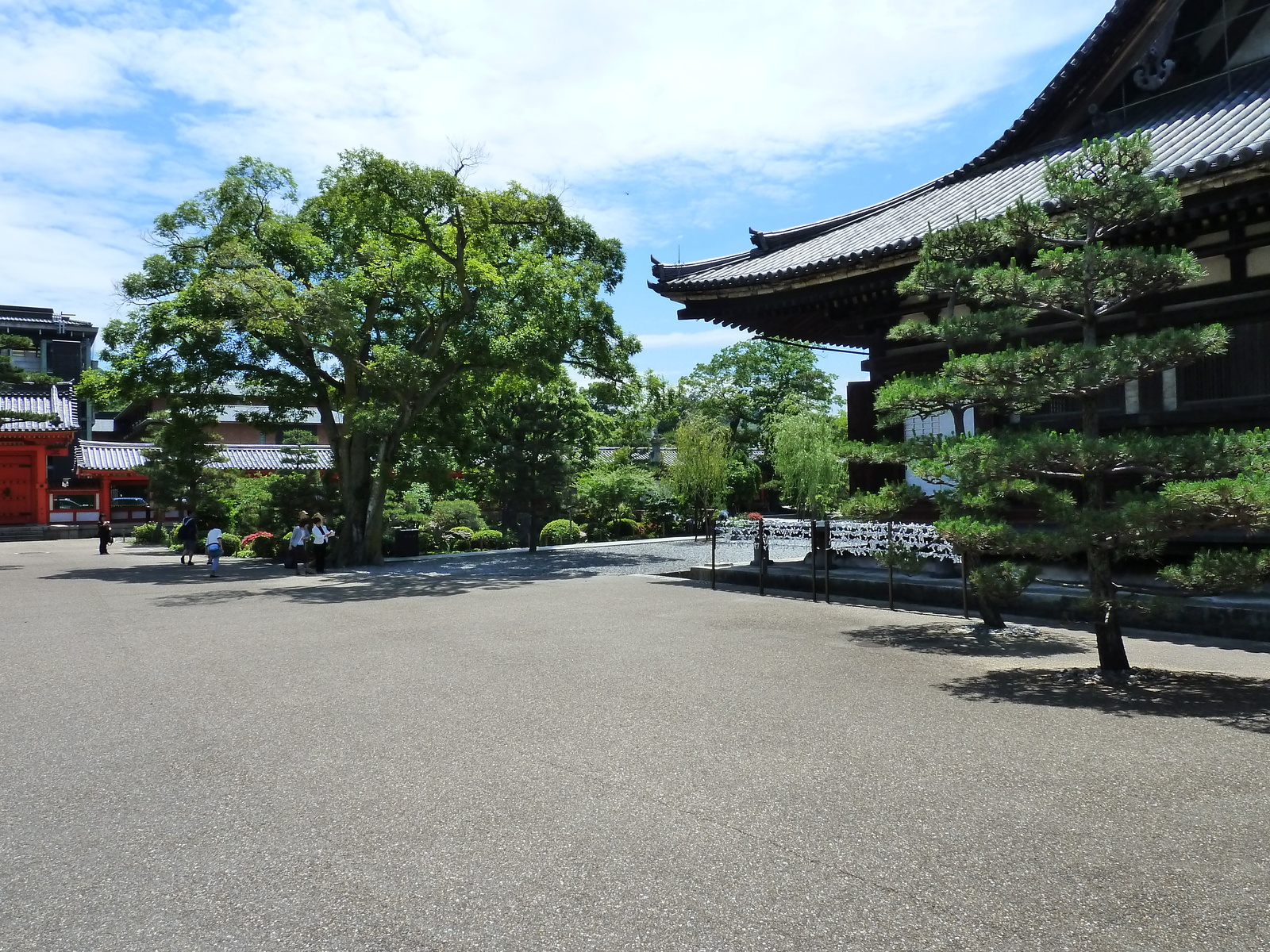 Picture Japan Kyoto Sanjusangendo temple 2010-06 0 - Flight Sanjusangendo temple