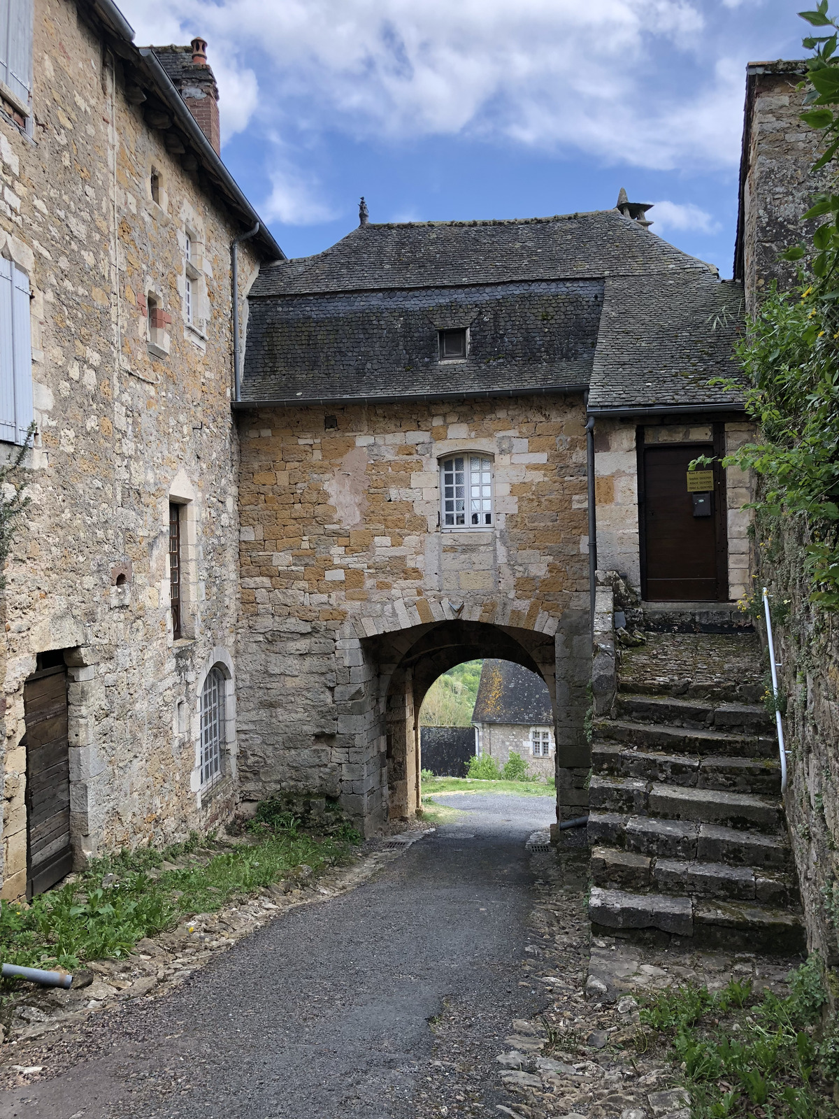 Picture France Turenne 2018-04 67 - View Turenne