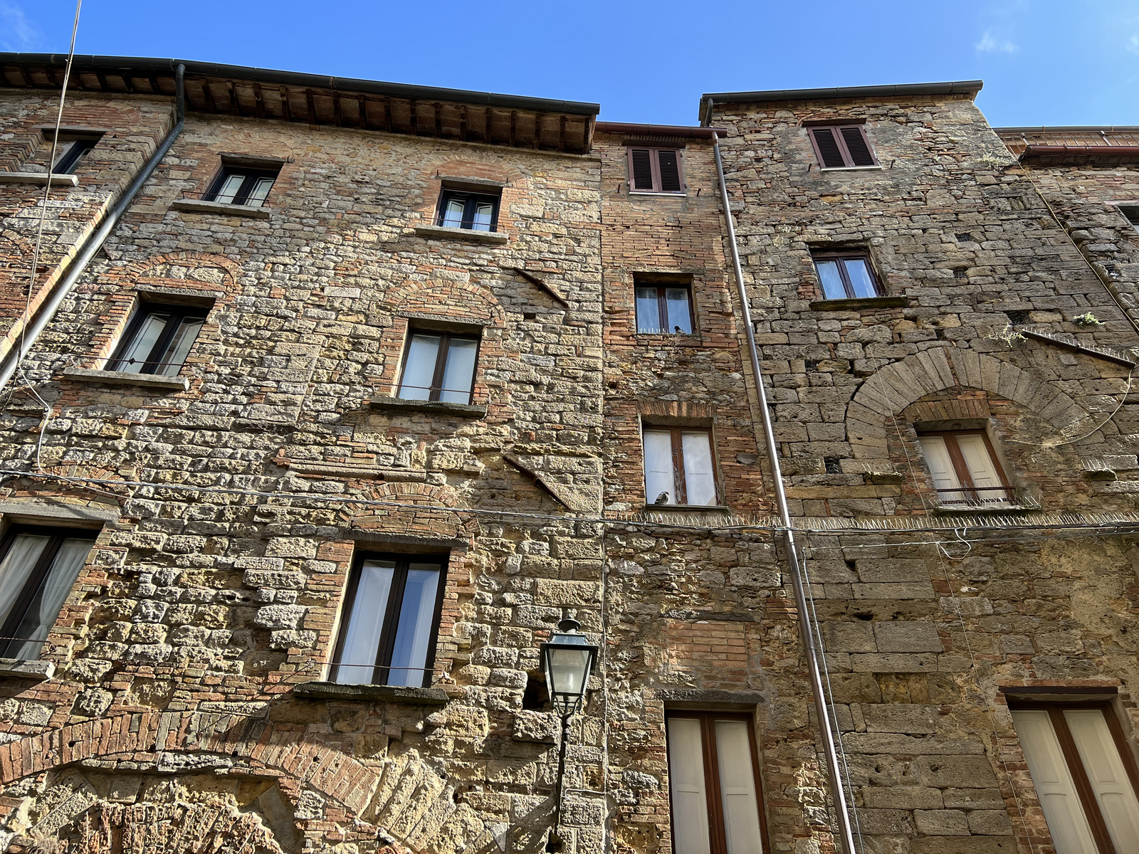 Picture Italy Volterra 2021-09 64 - Perspective Volterra