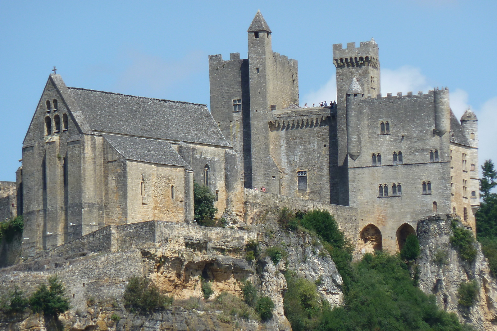 Picture France Beynac Castle 2010-08 11 - Perspective Beynac Castle