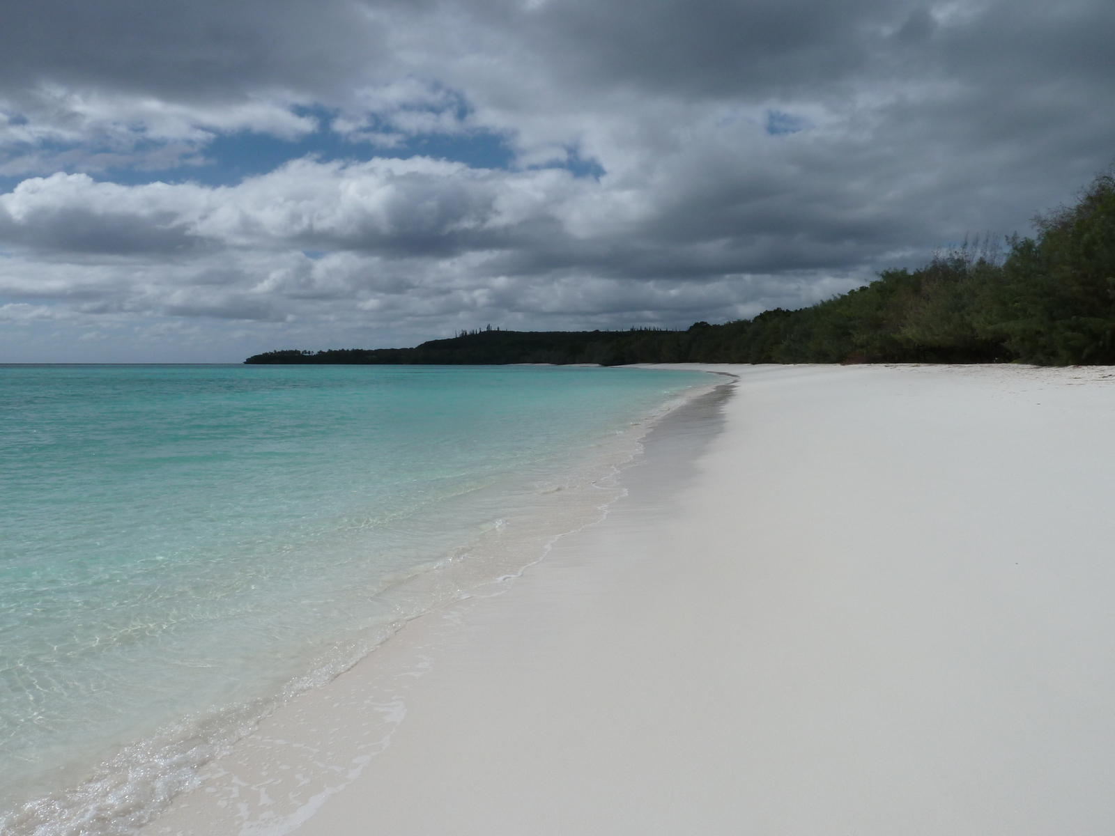 Picture New Caledonia Lifou Luengoni Beach 2010-05 36 - Discover Luengoni Beach