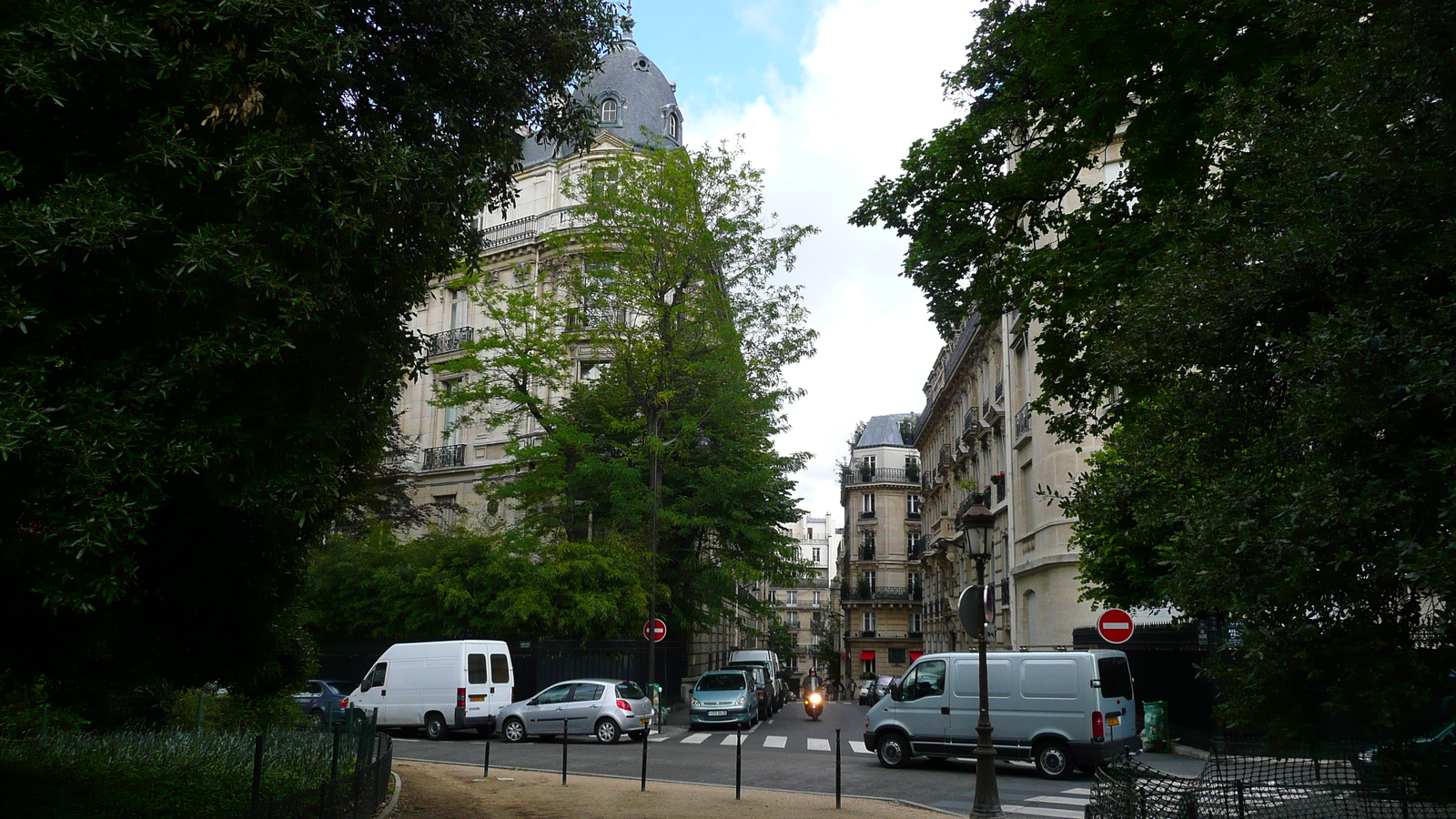 Picture France Paris Avenue Foch 2007-06 130 - Photo Avenue Foch