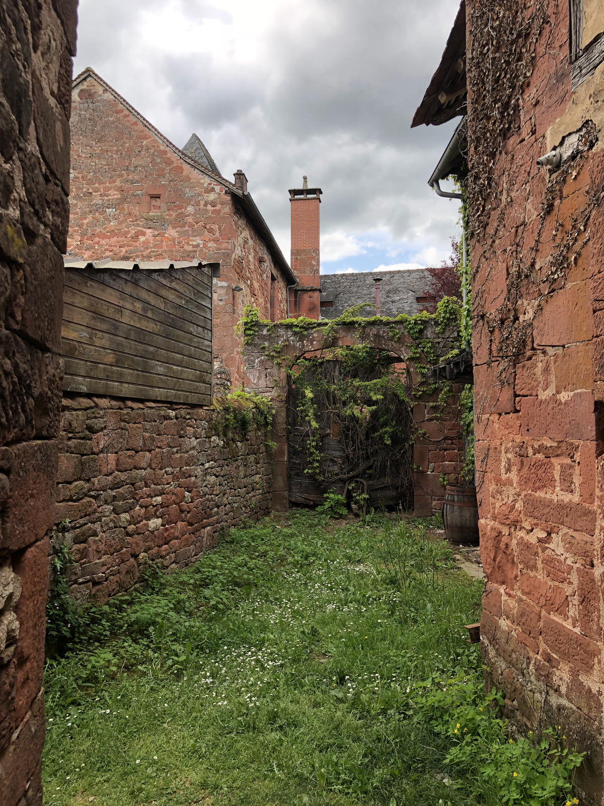 Picture France Collonges la Rouge 2018-04 131 - View Collonges la Rouge