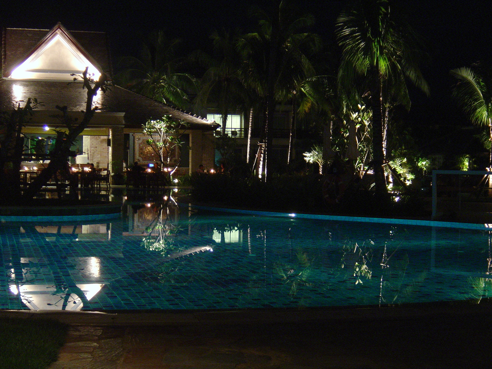 Picture Thailand Khao Lak Meridien Khao Lak Hotel By Night 2005-12 15 - Perspective By Night