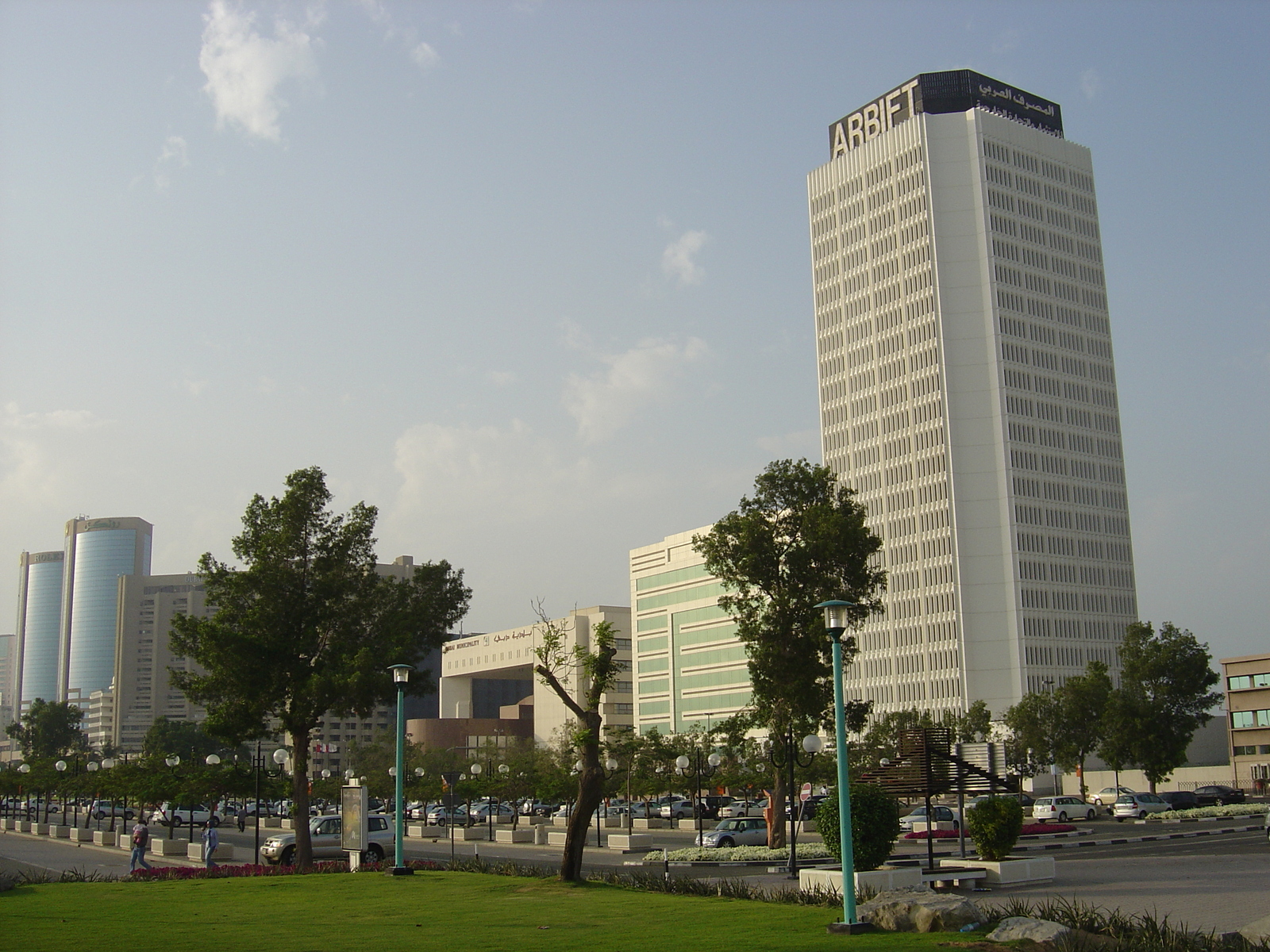 Picture United Arab Emirates Dubai 2005-03 92 - Road Dubai