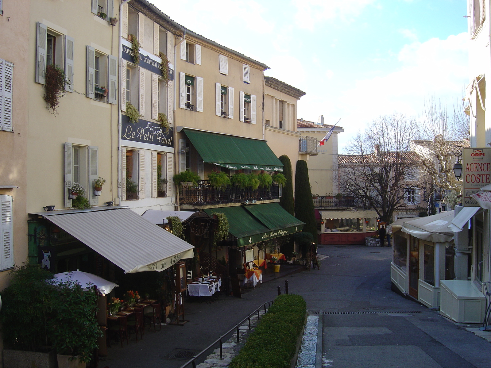 Picture France Mougins 2006-02 27 - Discover Mougins