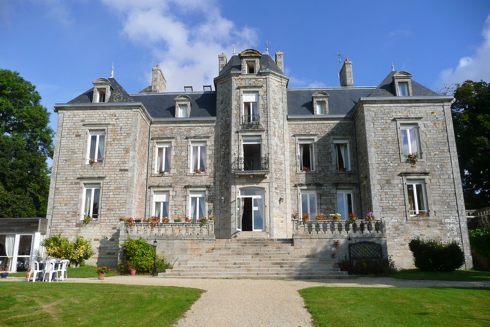 Picture France Kerhuel Manor Hotel 2008-07 28 - Photographer Kerhuel Manor Hotel