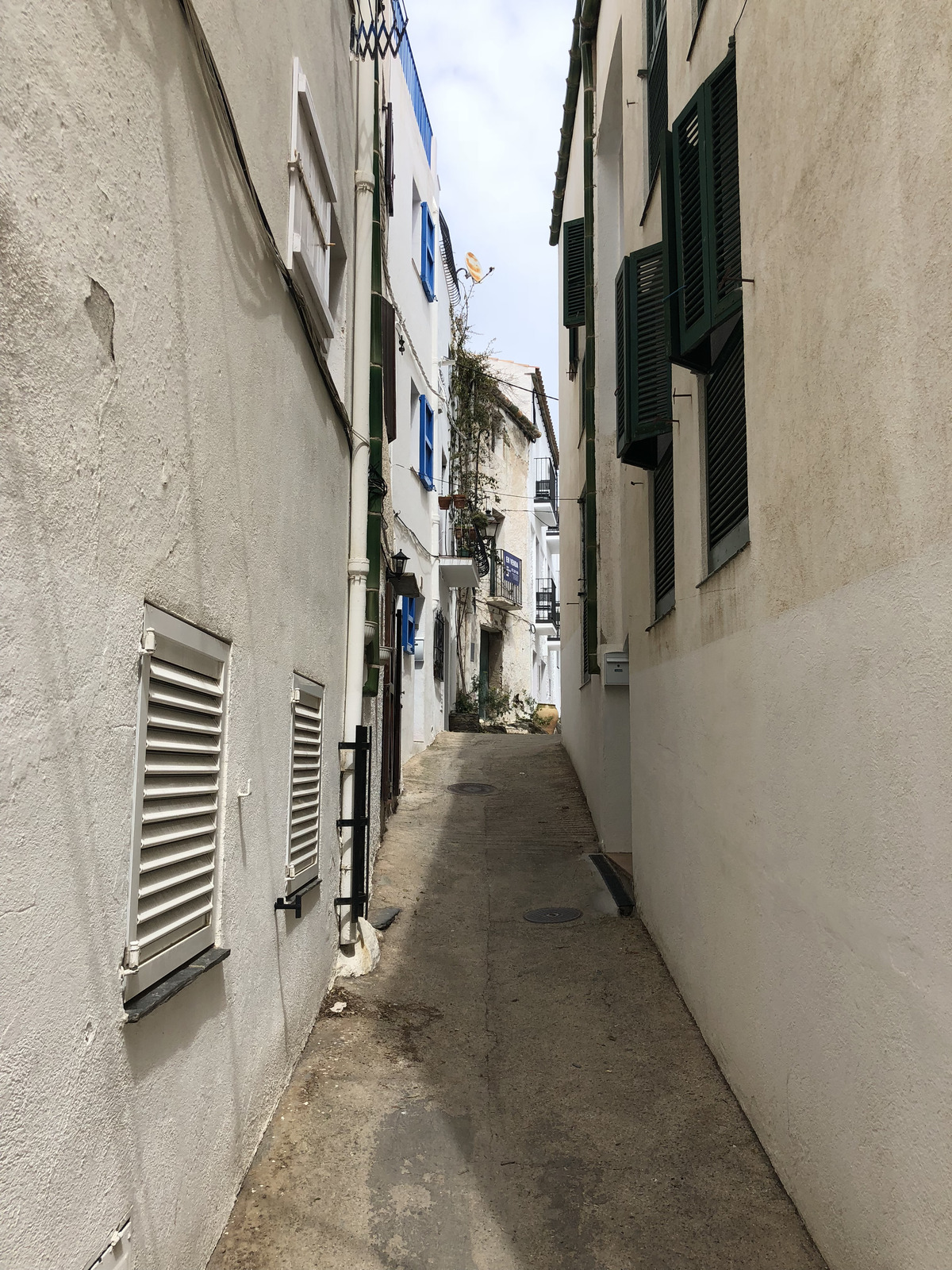 Picture Spain Cadaques 2018-04 55 - View Cadaques