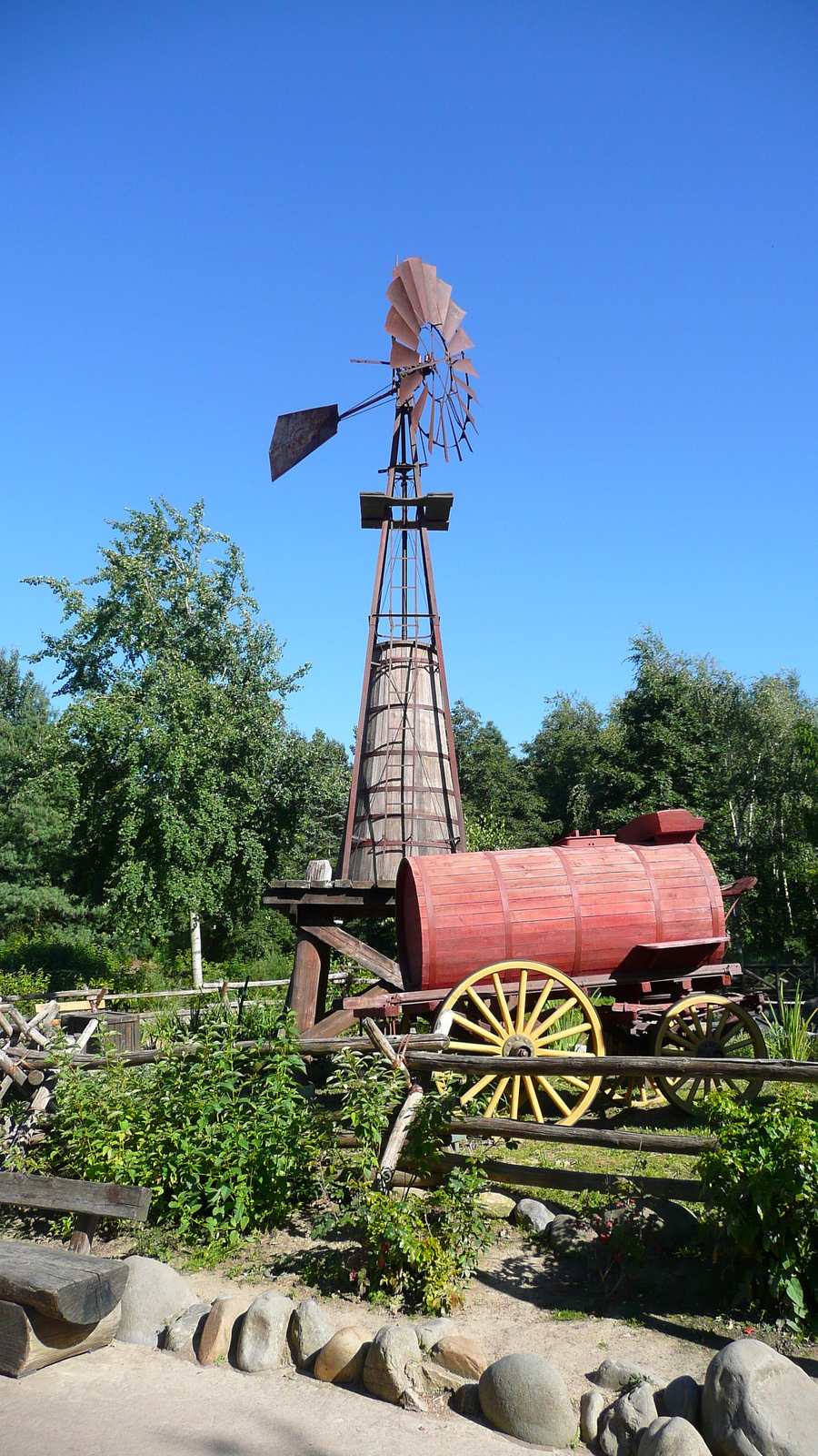 Picture France Disneyland Paris Adventureland 2007-07 92 - Trail Adventureland