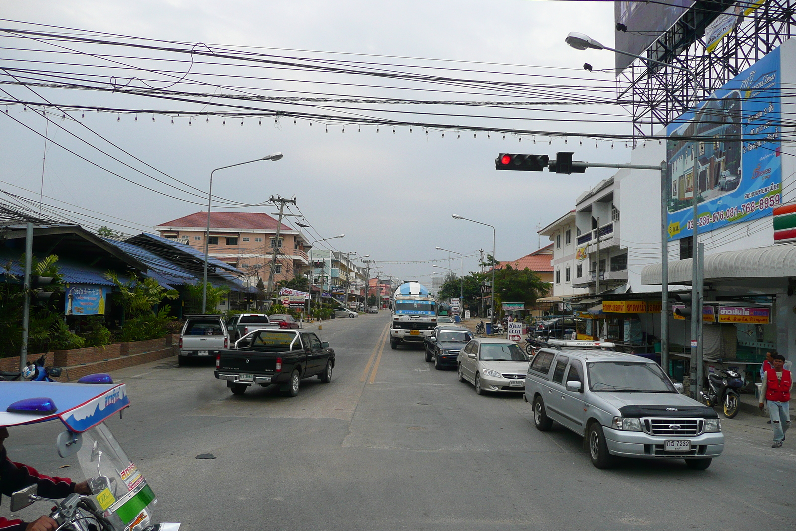 Picture Thailand Chonburi Sukhumvit road 2008-01 92 - Car Sukhumvit road