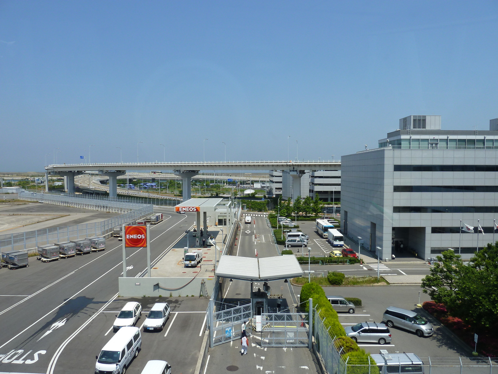 Picture Japan Kansai Airport 2010-06 23 - Photographer Kansai Airport