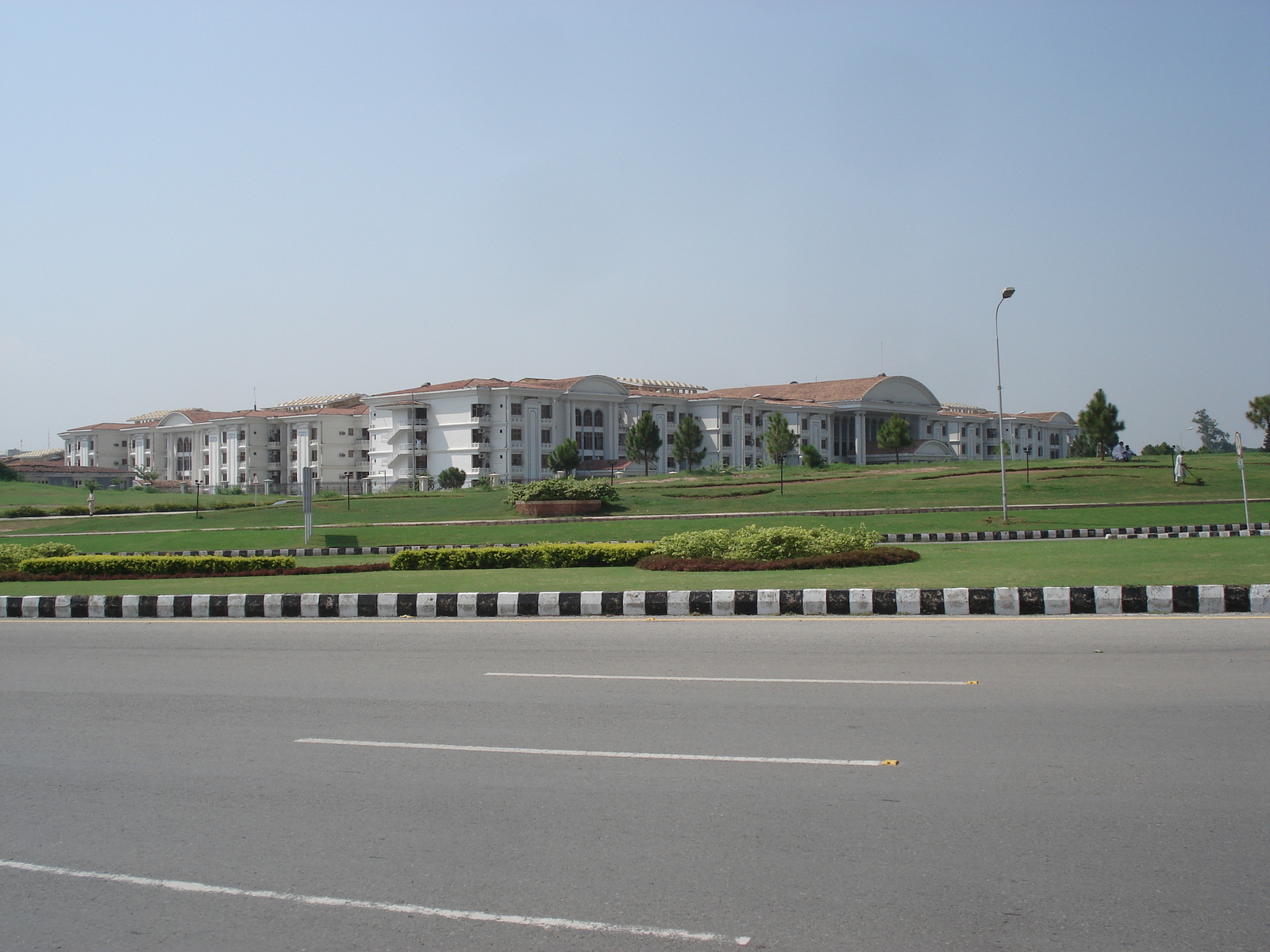 Picture Pakistan Islamabad 2006-08 58 - Road Islamabad