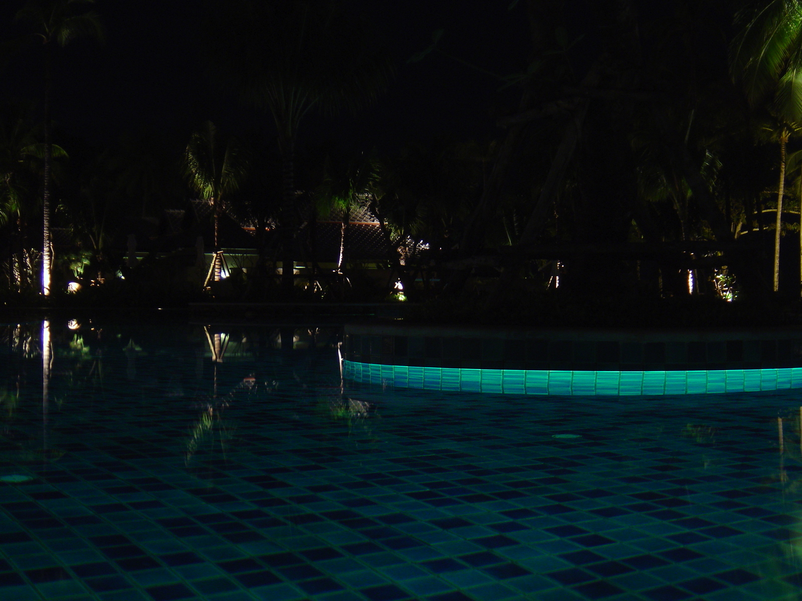 Picture Thailand Khao Lak Meridien Khao Lak Hotel By Night 2005-12 37 - Perspective By Night